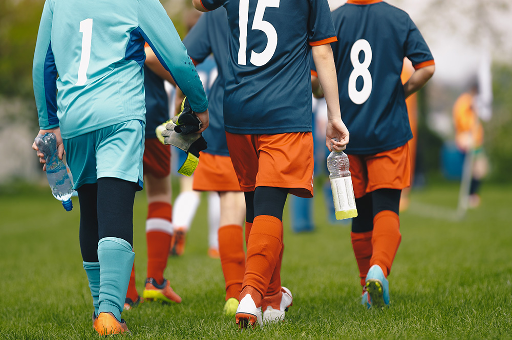 Why We Shouldn't Give Our Kids Sports Drinks